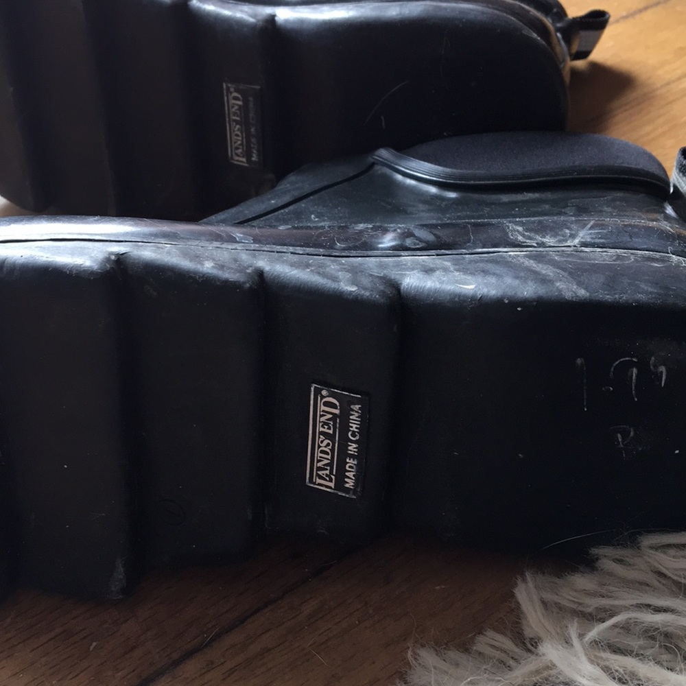 Lands End Rubber Boot - Picture 3 of 3